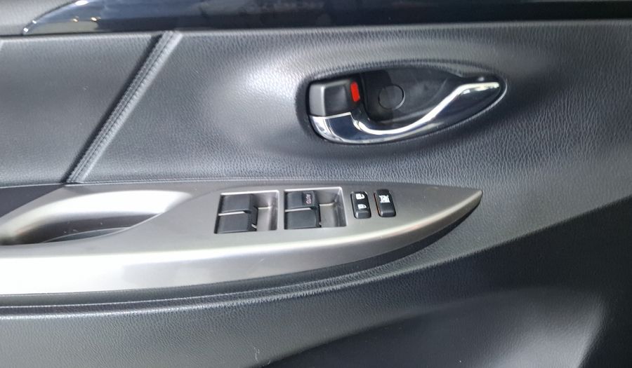 Toyota Yaris 1.5 S CVT 5PTAS Hatchback 2017