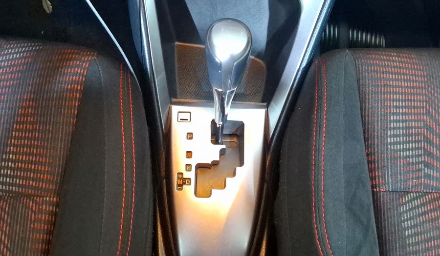 Toyota Yaris 1.5 S CVT 5PTAS Hatchback 2017