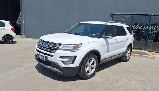 Ford • Explorer