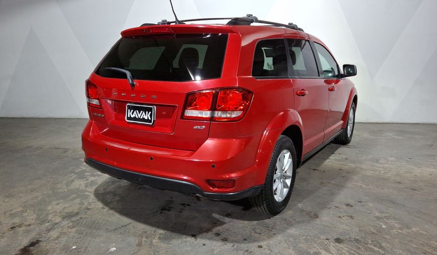 Dodge Journey 2.4 SXT+ 5 PASAJEROS Suv 2015