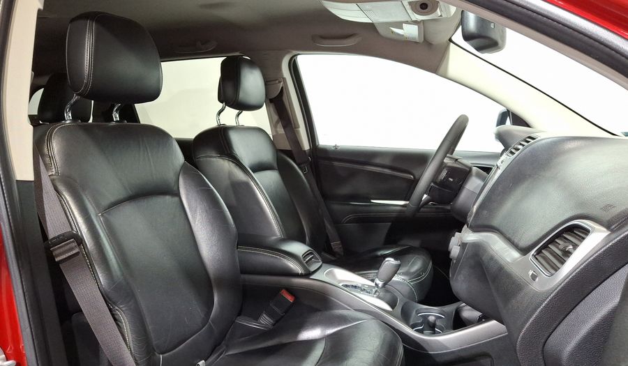 Dodge Journey 2.4 SXT+ 5 PASAJEROS Suv 2015