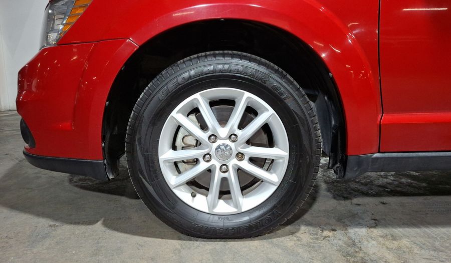 Dodge Journey 2.4 SXT+ 5 PASAJEROS Suv 2015