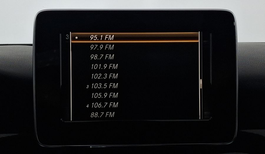 Mercedes Benz Clase Cla 1.6 CLA 180 CGI AT Coupe 2017