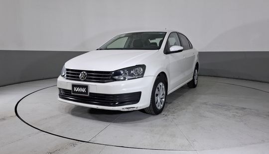 Volkswagen • Vento