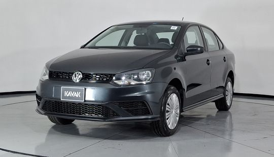 Volkswagen • Vento