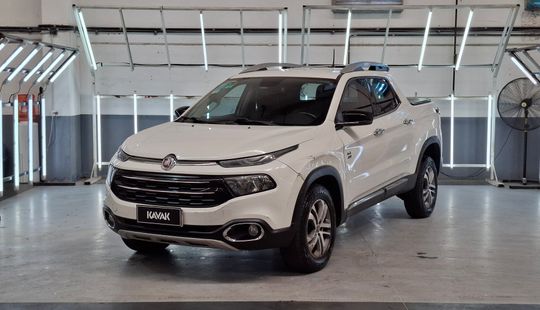 Fiat • Toro