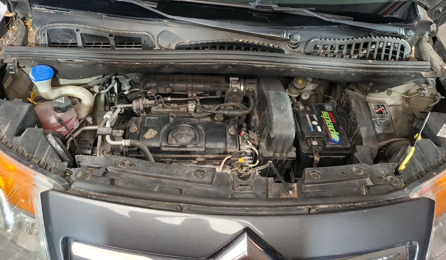 Citroen C3 Picasso 1.5I ORIGINE Minivan 2014