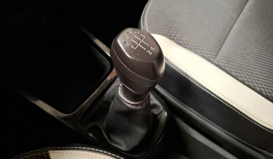 Renault Kwid 1.0 ICONIC Hatchback 2018