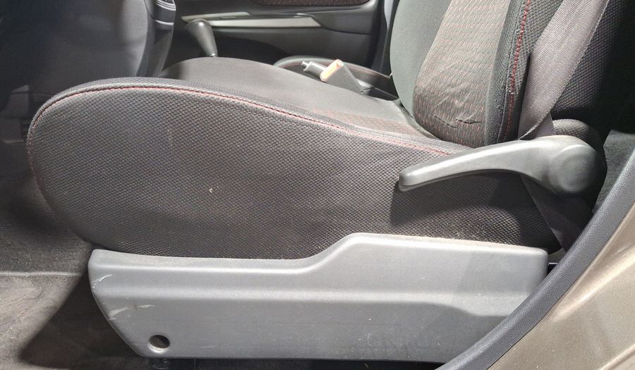 Toyota Avanza 1.5 LE AUTO Minivan 2020