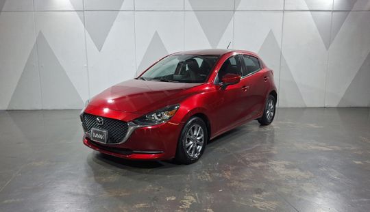 Mazda • Mazda 2
