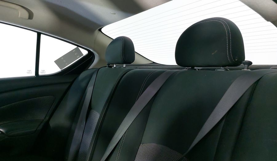 Nissan Versa 1.6 ADVANCE Sedan 2017