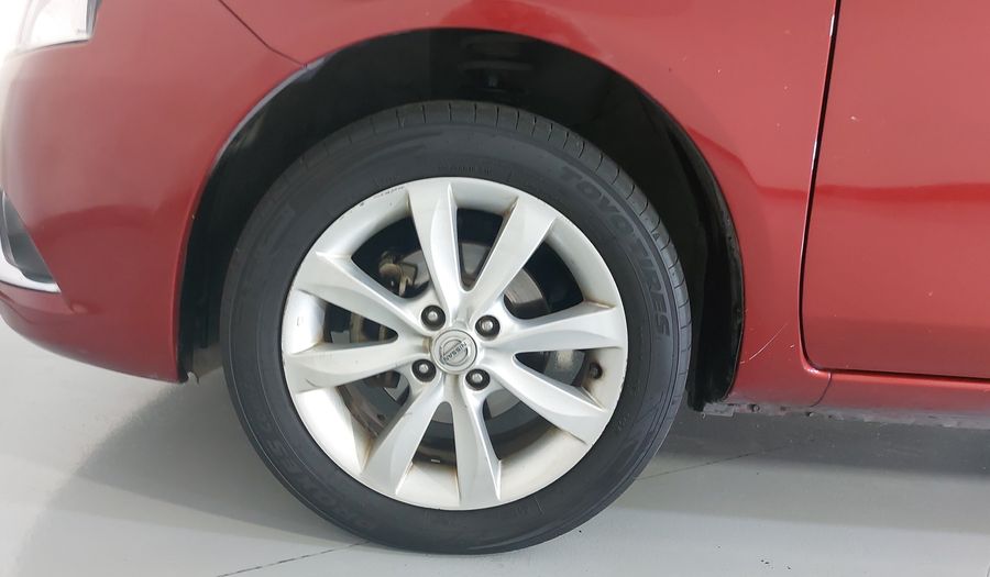 Nissan Versa 1.6 ADVANCE Sedan 2017