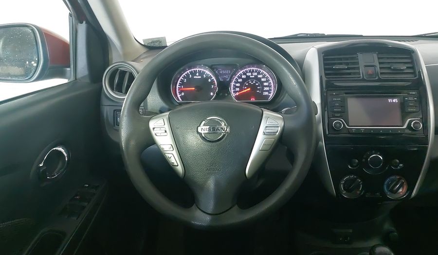 Nissan Versa 1.6 ADVANCE Sedan 2017