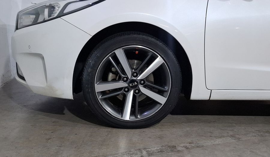 Kia Forte 2.0 SX MT Hatchback 2017