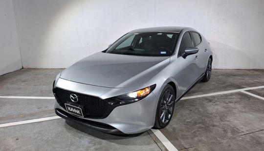 Mazda • Mazda 3