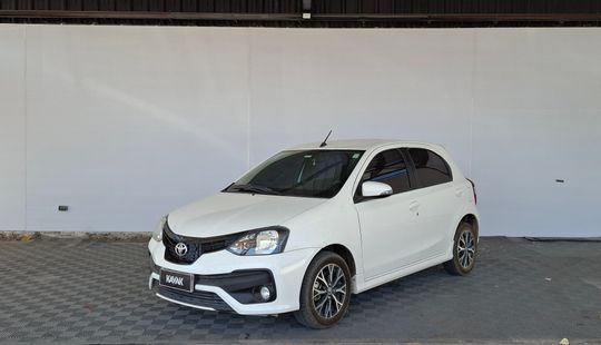 Toyota • Etios