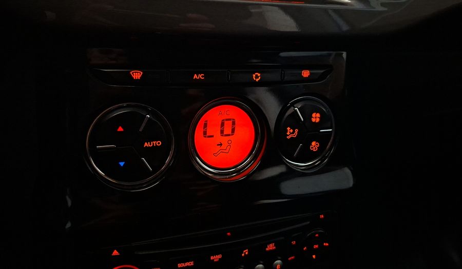 Citroen C3 1.6 VTI 120 EXCLUSIVE Hatchback 2015