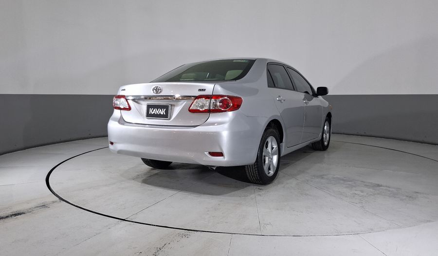 Toyota Corolla 1.8 XLE AT Sedan 2012