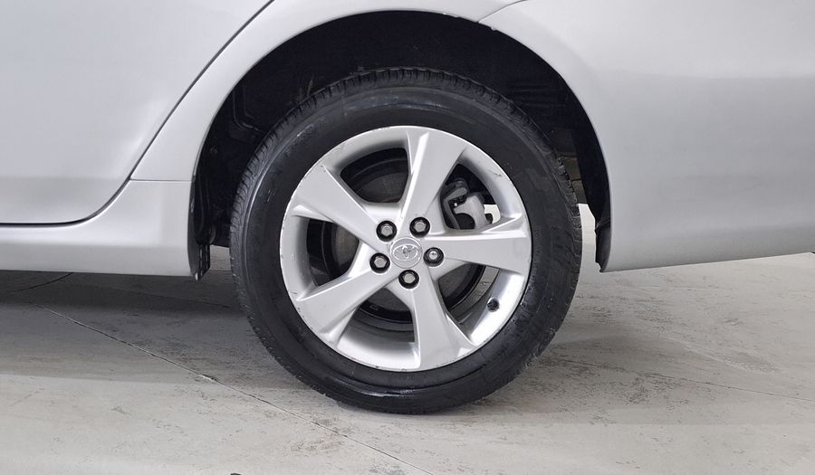 Toyota Corolla 1.8 XLE AT Sedan 2012