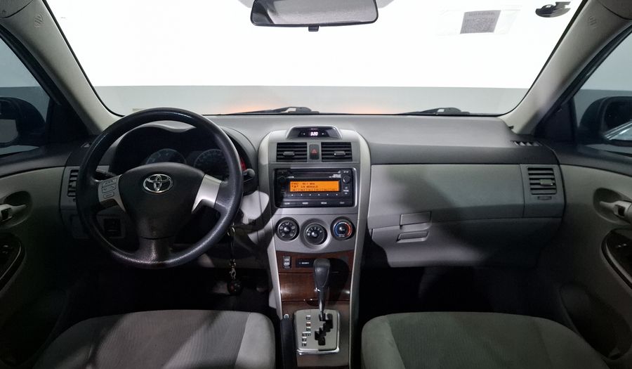Toyota Corolla 1.8 XLE AT Sedan 2012