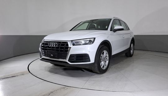 Audi • Q5