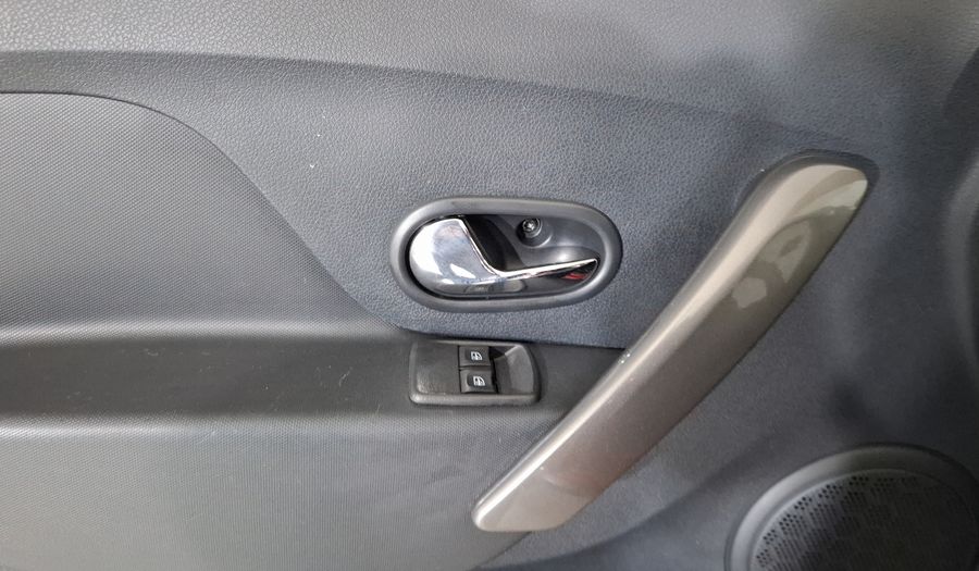 Renault Stepway 1.6 ZEN MT Hatchback 2019