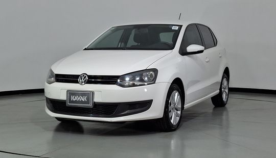 Volkswagen • Polo