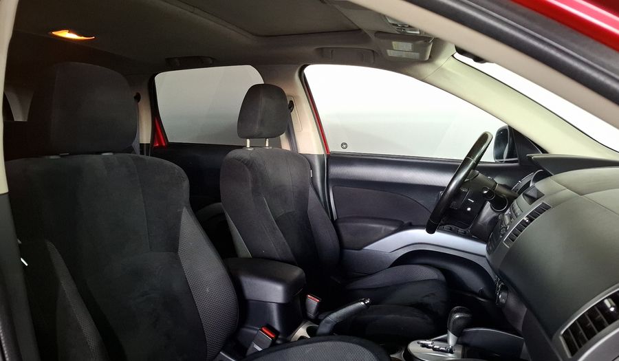 Mitsubishi Outlander 2.4 XLS AT Suv 2013