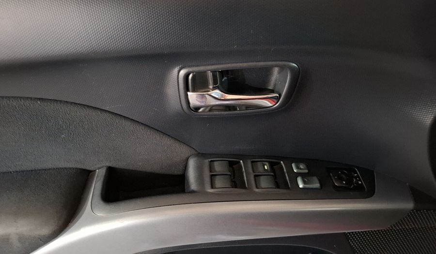 Mitsubishi Outlander 2.4 XLS AT Suv 2013