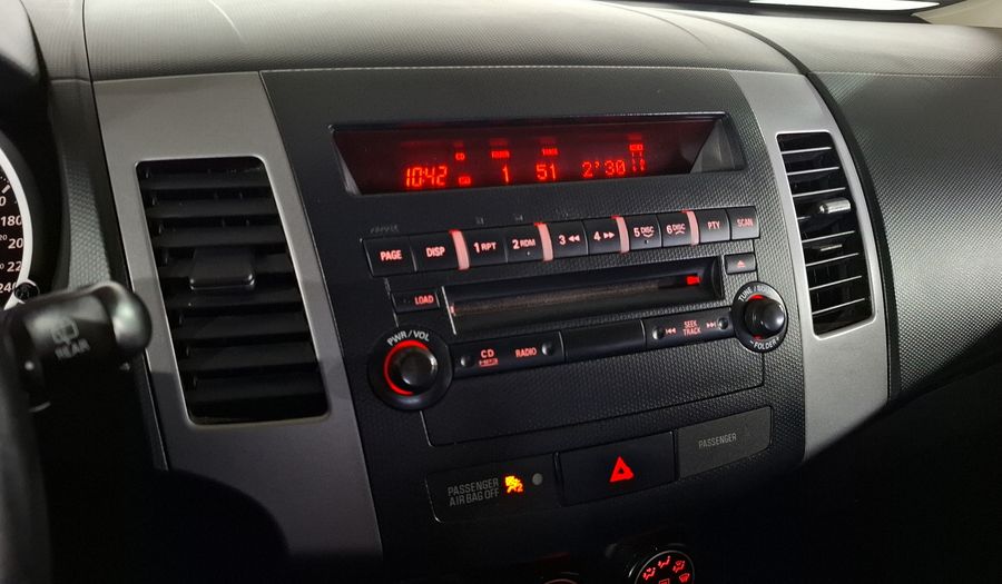 Mitsubishi Outlander 2.4 XLS AT Suv 2013