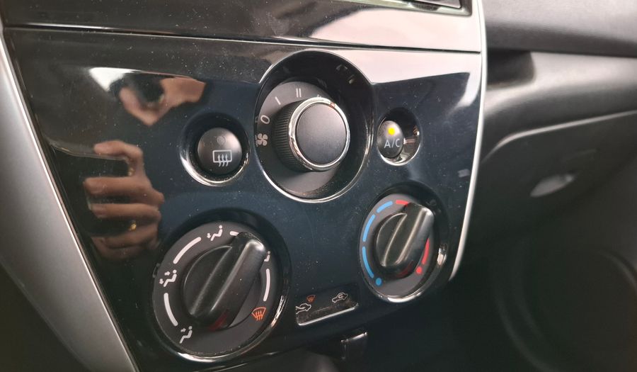 Nissan Note 1.6 EXCLUSIVE CVT Hatchback 2018