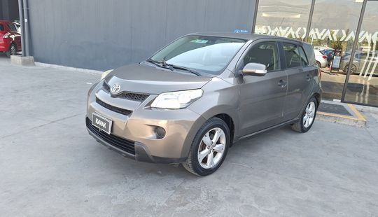 Toyota • Urban Cruiser