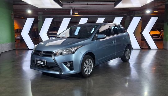 Toyota • Yaris