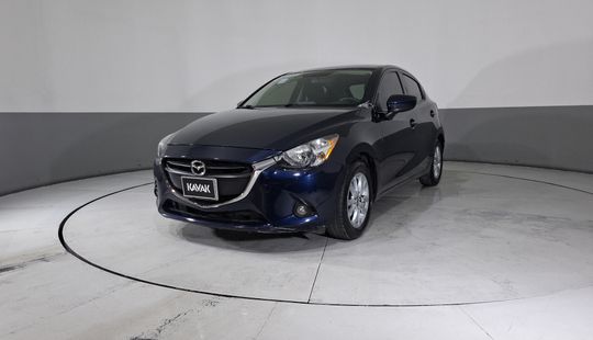 Mazda • Mazda 2