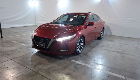 Nissan • Sentra