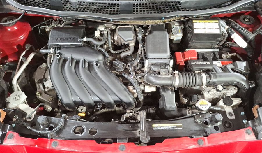 Nissan March 1.6 EXCLUSIVE BI-TONO AUTO Hatchback 2020