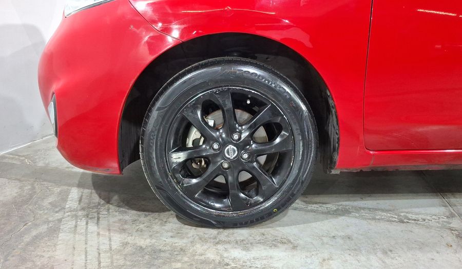 Nissan March 1.6 EXCLUSIVE BI-TONO AUTO Hatchback 2020