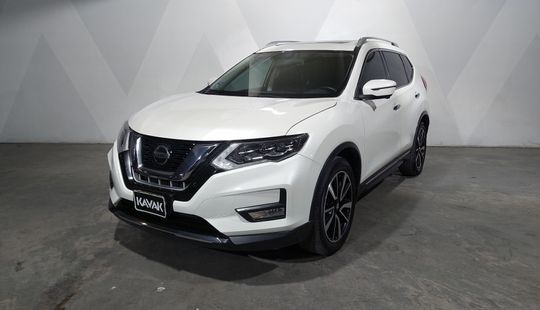 Nissan • X-Trail
