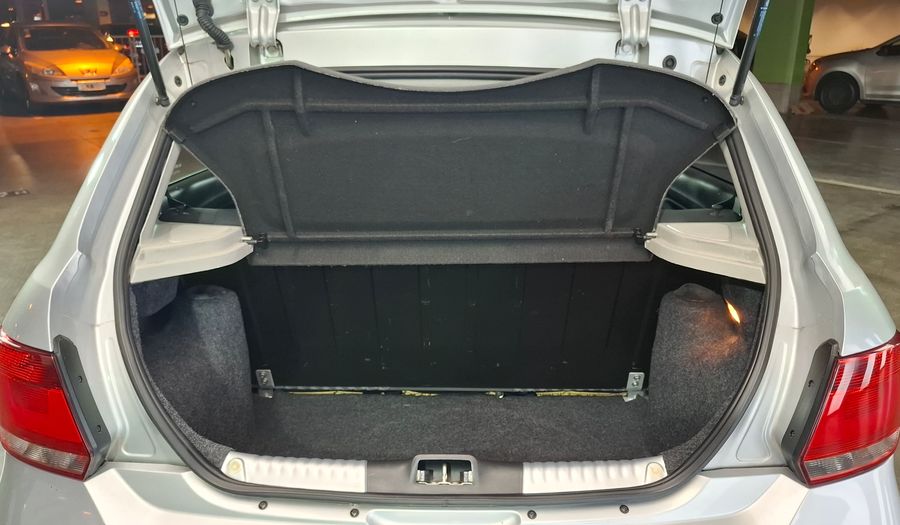 Volkswagen Gol Trend 1.6 HIGHLINE Hatchback 2015