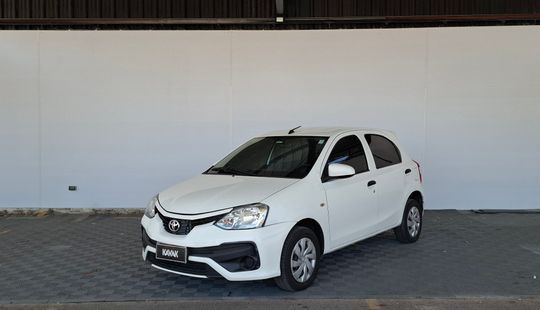 Toyota • Etios