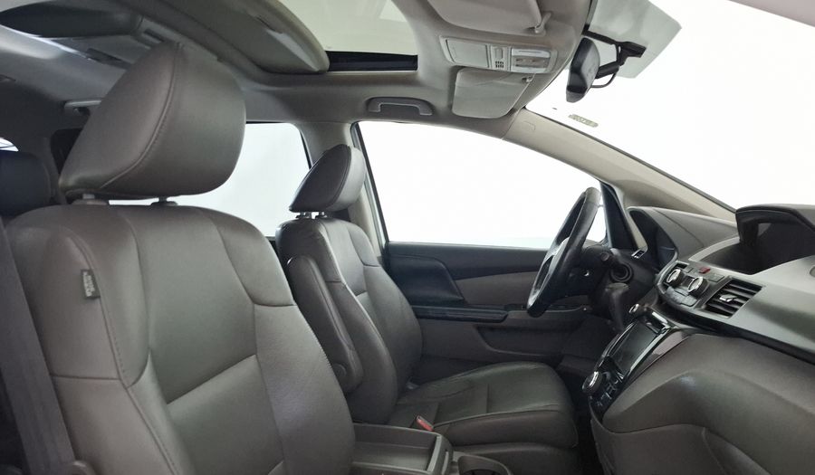 Honda Odyssey 3.5 TOURING AT Minivan 2015