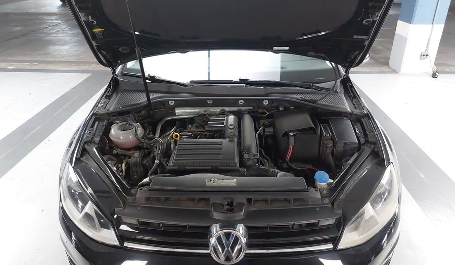 Volkswagen Golf 1.4 TSI BLUEMOTION TECH. HIGHLINE DSG Hatchback 2015