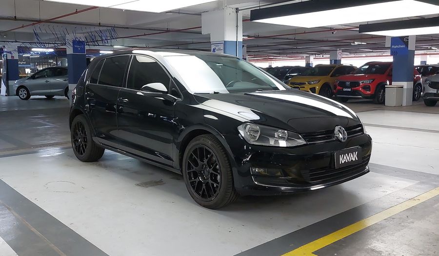 Volkswagen Golf 1.4 TSI BLUEMOTION TECH. HIGHLINE DSG Hatchback 2015