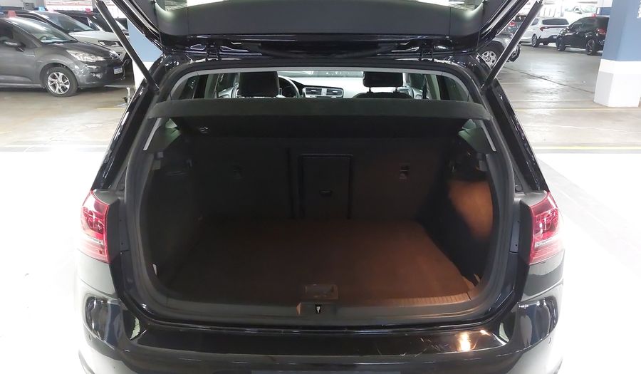 Volkswagen Golf 1.4 TSI BLUEMOTION TECH. HIGHLINE DSG Hatchback 2015