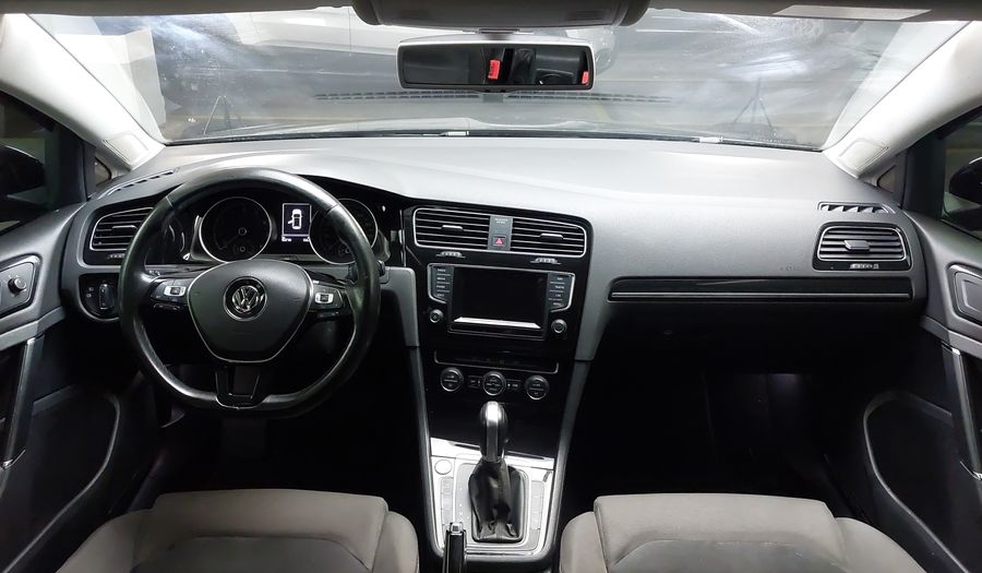 Volkswagen Golf 1.4 TSI BLUEMOTION TECH. HIGHLINE DSG Hatchback 2015