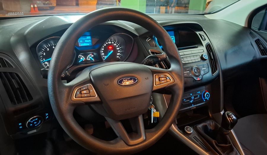 Ford Focus Iii 1.6 S Hatchback 2016