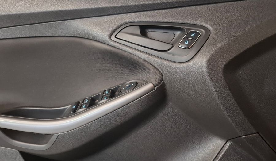 Ford Focus Iii 1.6 S Hatchback 2016