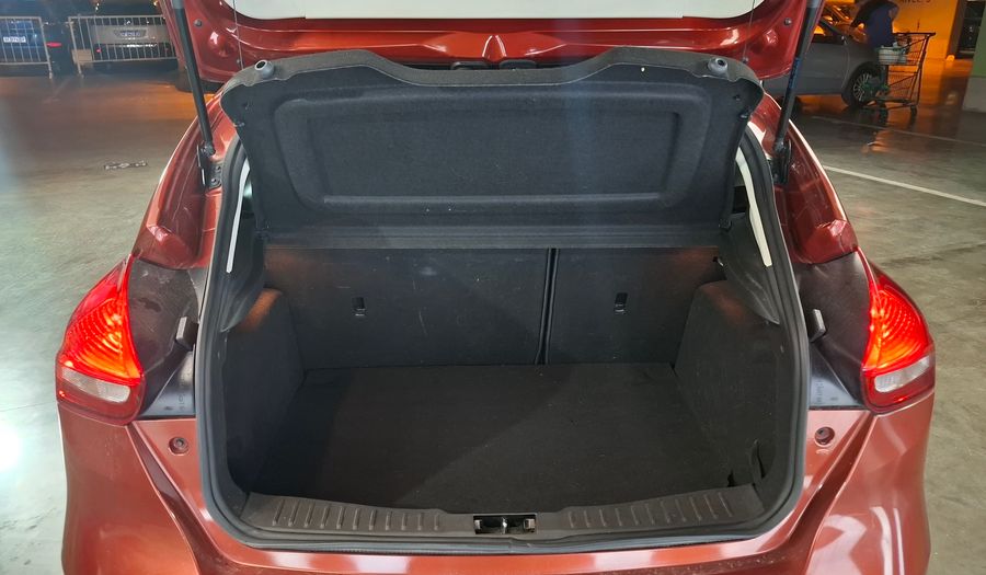 Ford Focus Iii 1.6 S Hatchback 2016