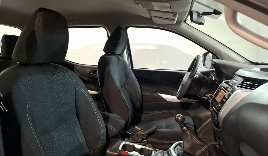 Nissan Np300 2.5 LE AC Pickup 2020