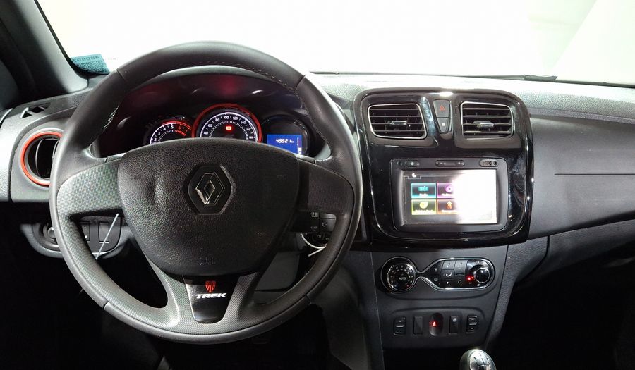 Renault Stepway 1.6 TREK Hatchback 2018